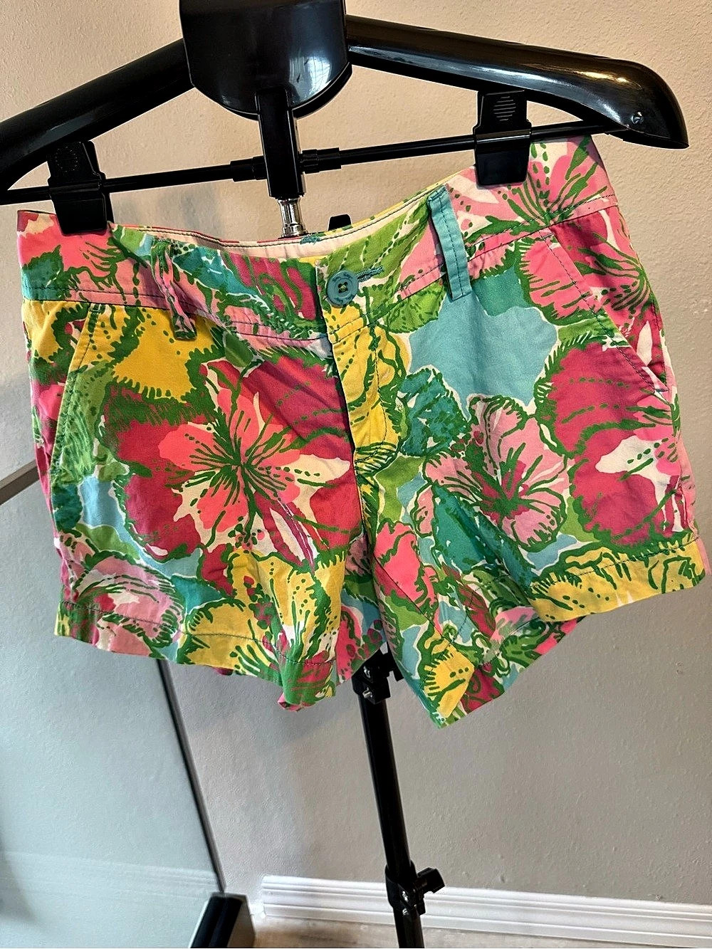 Lilly Pulitzer The Callahan Short Floral Shorts